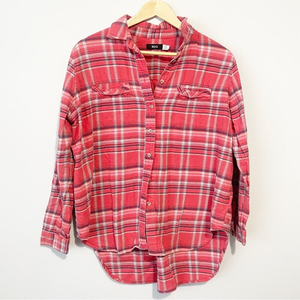 BDG red plaid flannel button down top size small grunge - Picture 8 of 9